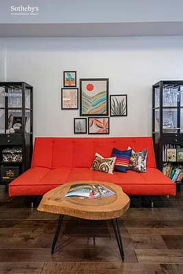 Sold by Sotheby's International Realty | media 8