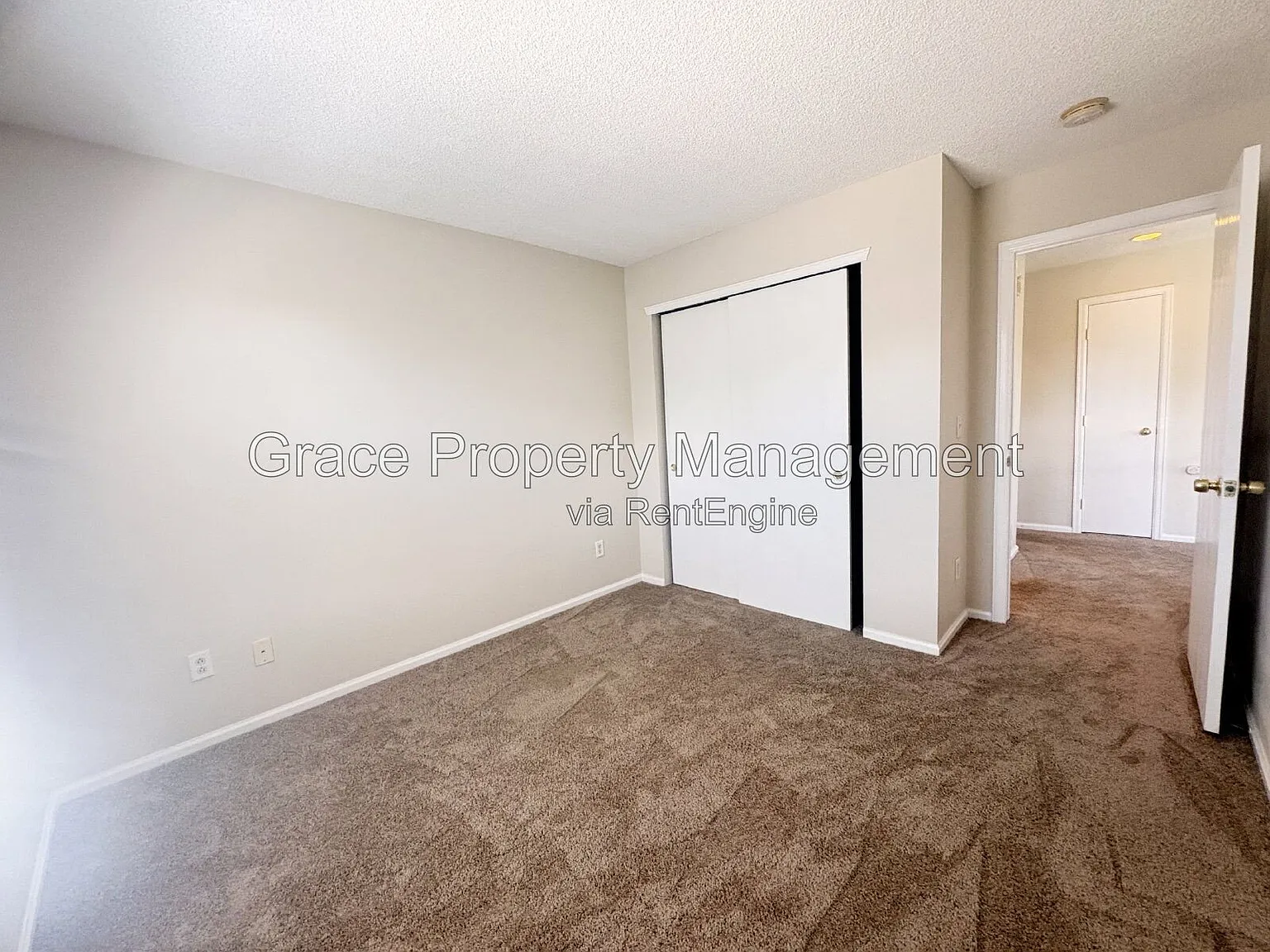 3 bed, 2.5 bath, $2,600 — Photo 3