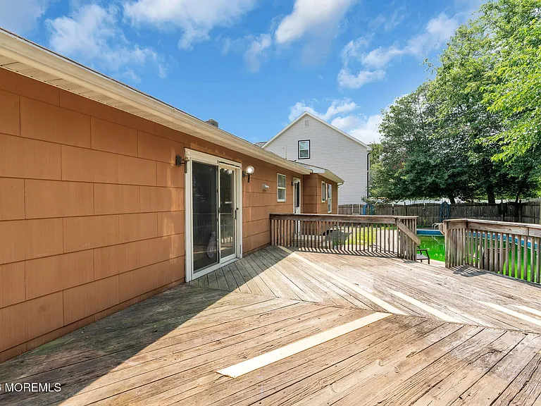 809 Commonwealth Blvd — Photo 39