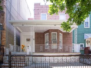 180 Chestnut St, Brooklyn, NY