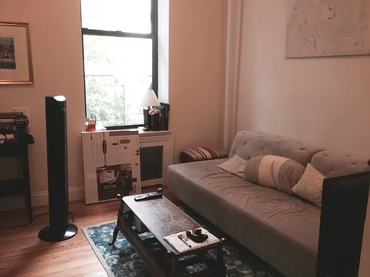 Rented by Luxor Homes & Investment Realty | media 25