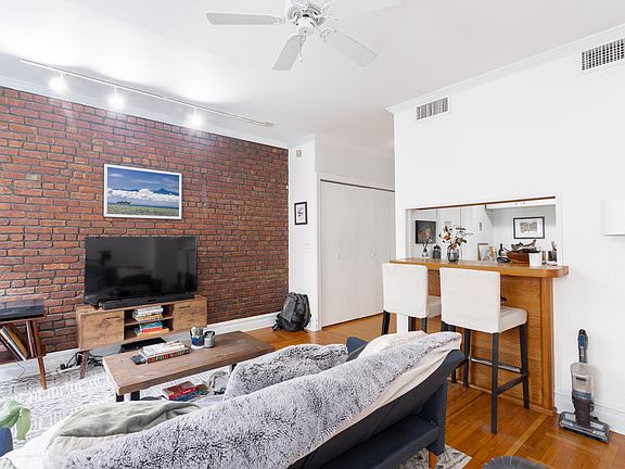 2nd image of 199 Bleecker St APT 1