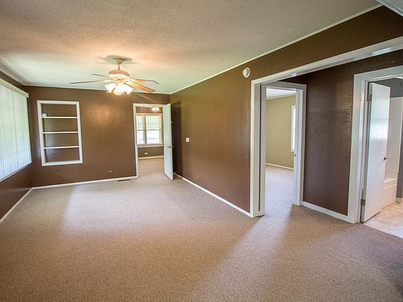 2nd image of 1500 N 13th St