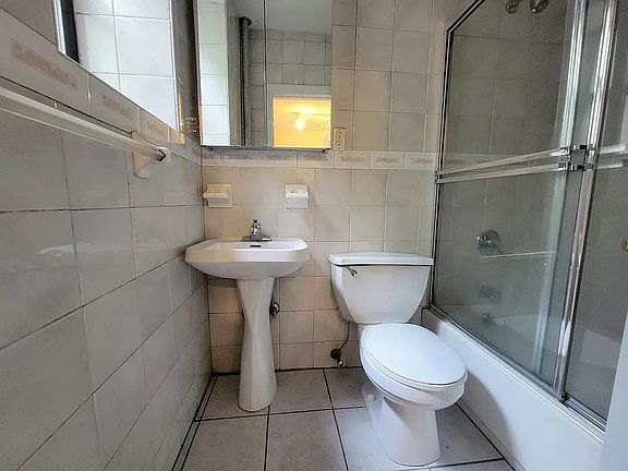 5th image of 173 Lexington Ave Unit 1X