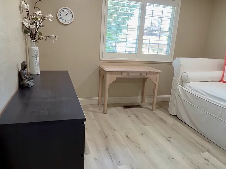 16 Cobblestone Ct #B — Photo 14