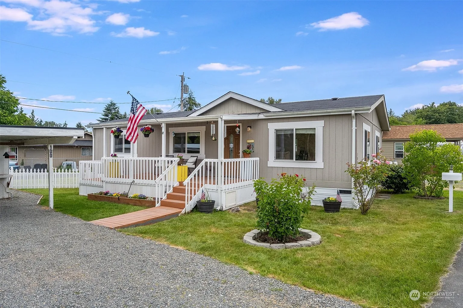 10900 Kuhlman Road SE #100 photo 1