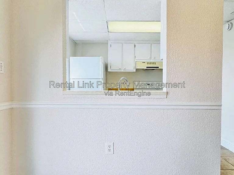 12664 Kenwood Ln #C — Photo 17