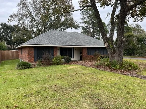 134 Rena Dr, Lafayette, LA 70503