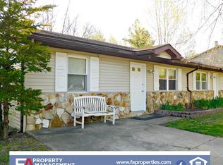 5088 Providence Dr, Newburgh, IN