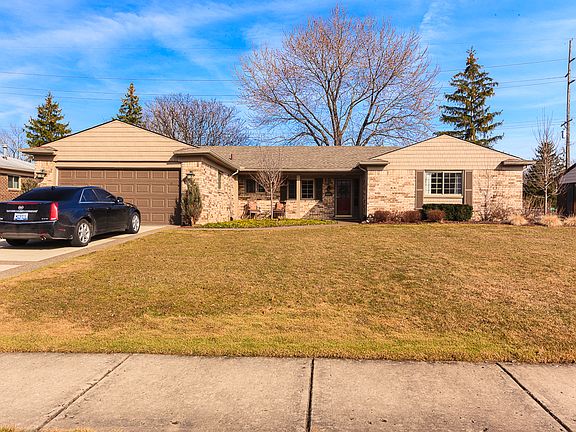 2nd image of 4660 Bonniebrook Dr