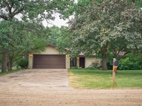 2415 12th Ave SW, Devils Lake, ND 58301