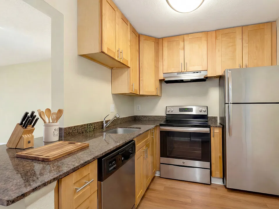 Plantation Gardens Apartment Homes