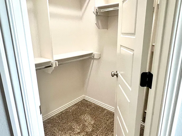 4100 Heartwood St — Photo 17