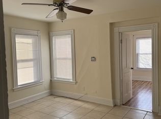 127 Campbell Ave, West Haven, CT 06516