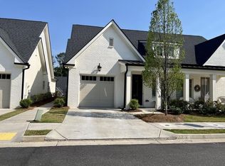 4988 Noble Village Way, Lilburn, GA 30047