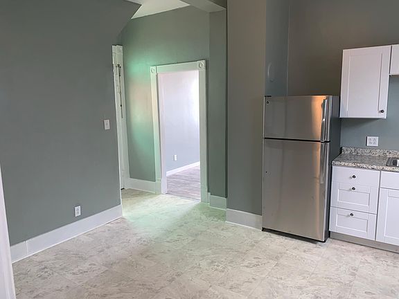 3rd image of 628 Glenwood Ave
