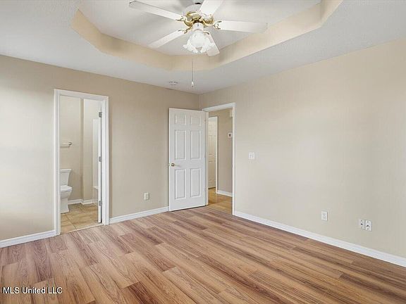 17th image of 3687 Flynn Dr
