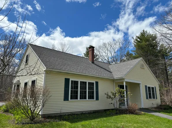 26 Old Nutt Farm Road, Rockport, ME 04856