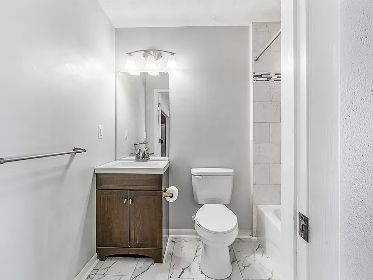 6419 Grimes Ave — Photo 11