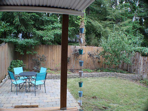 Patio with an Apple Tree!