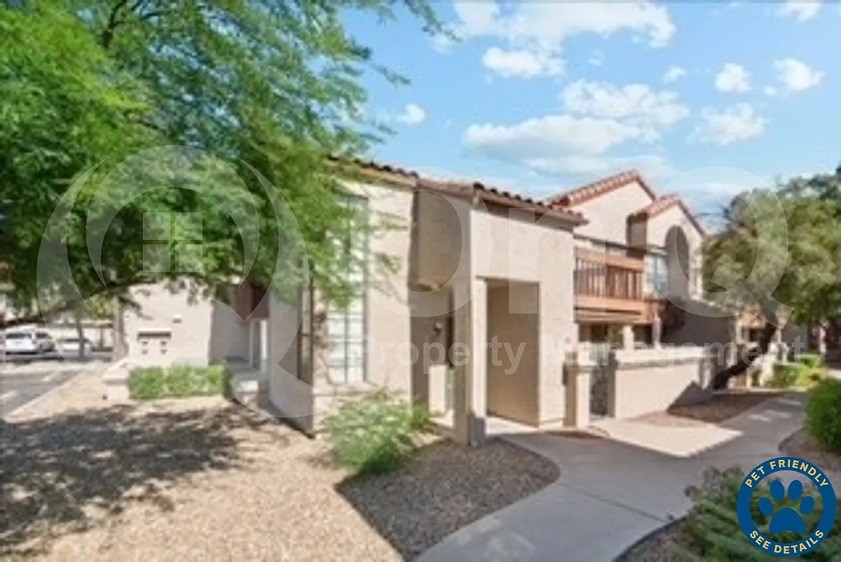 2 bed, 2.0 bath, 1055 sqft, $1,599 — Photo 1