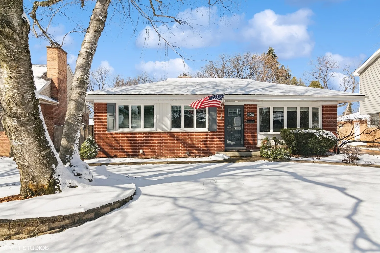 706 S I Oka Ave photo 1