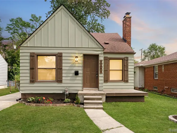 20301 Kenosha St, Harper Woods, MI 48225