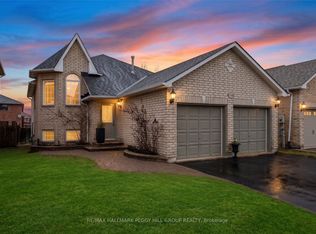 226 Country Ln, Barrie, ON L4N 0W1