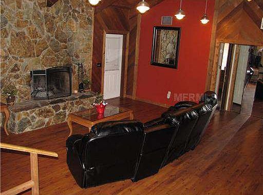 4th image of 4237 Shadow Wood Ln