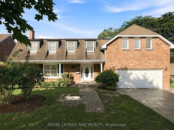 3rd image of 46 Adelene Cres