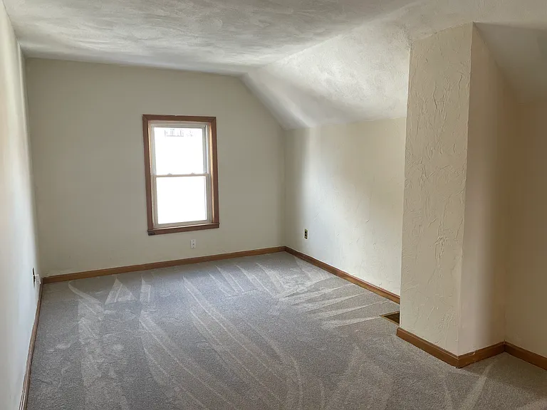 27 Webster Pl #27 — Photo 9