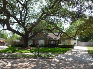 12214 Appleby Dr, Houston, TX 77031