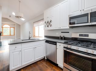1342 N Cleaver St APT 3, Chicago, IL 60642
