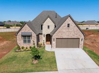 15509 Bergman Cir, Edmond, OK 73013