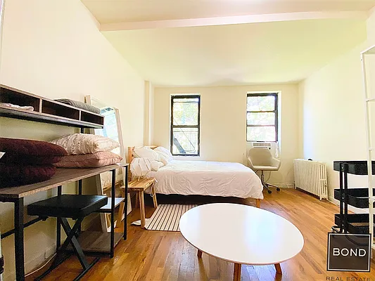 Rented by Bond New York | media 10