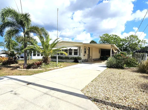 1240 Seagull Dr, Englewood, FL 34224