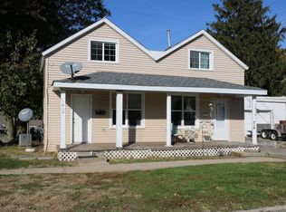 1416, 1418 Smith St, Burlington, IA 52601, Burlington, IA 52601