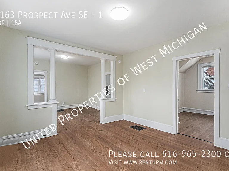 1163 Prospect Ave SE #1 — Photo 3