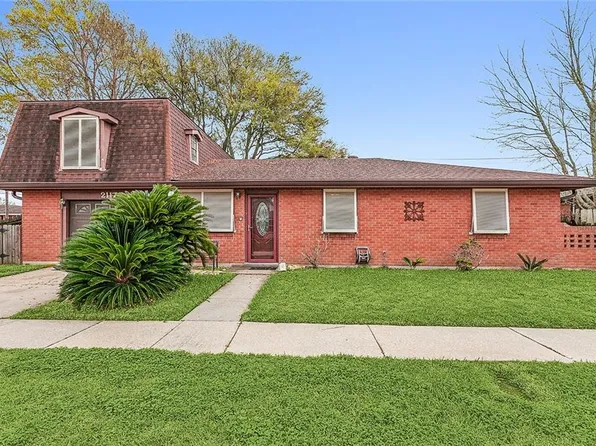 2117 Kenneth Dr, Violet, LA 70092