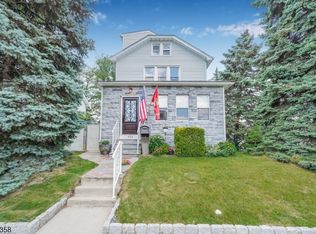 434 3rd Ave, Lyndhurst, NJ 07071