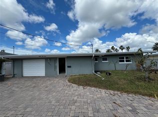 8043 Causeway Blvd S, Saint Petersburg, FL 33707