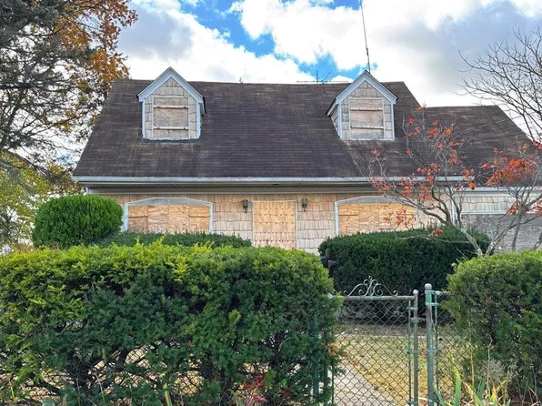 1493 Rosser Avenue, Elmont, NY 11003