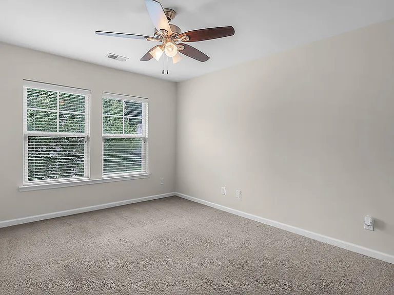 149 Tahoe Dr — Photo 47