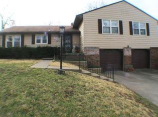8911 E 51st Ter, Kansas City, MO 64133