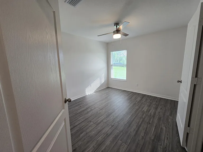2198 SW Algiers St — Photo 68