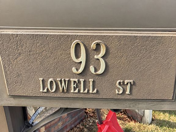 2nd image of 93 Lowell St
