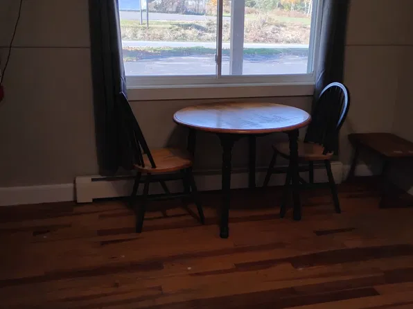 217 E Main St, Searsport, ME
