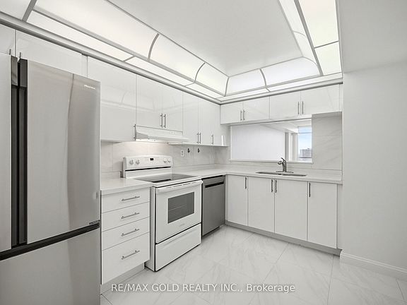 5th image of 22 Hanover Rd #1908