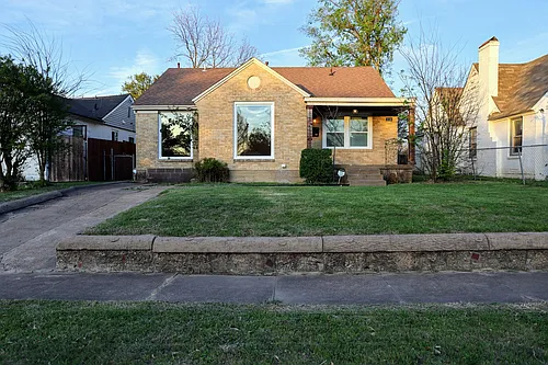 2118 Berwick Ave Photo 1