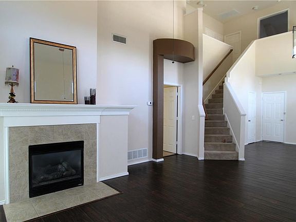 2nd image of 11380 Chaucer Dr
